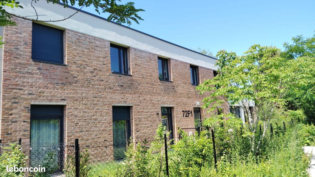 Appartement 4 pièces 60 m² · à Saint-André-lez-Lille · 60 m² · 923 €/mois