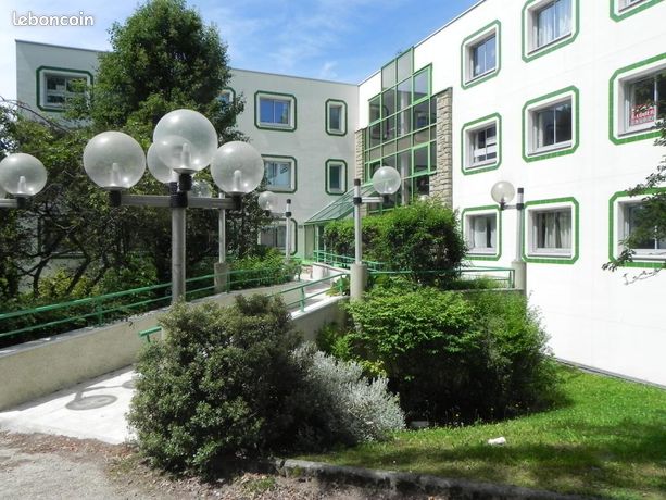 Chambre 1 pièce 10 m²