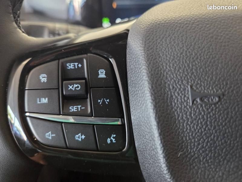 Ford Tourneo Custom 340 L2H1 2.5 Duratec 232ch Hybride rechargeable Titanium CVT (image 20)