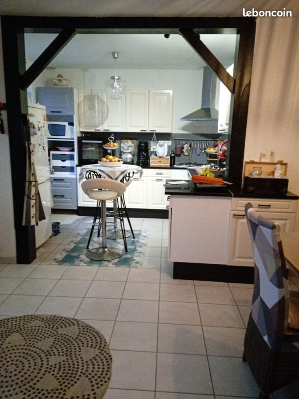 Maison 8 pièces 128 m² · à Epiniac · 128 m² · 260 000 €