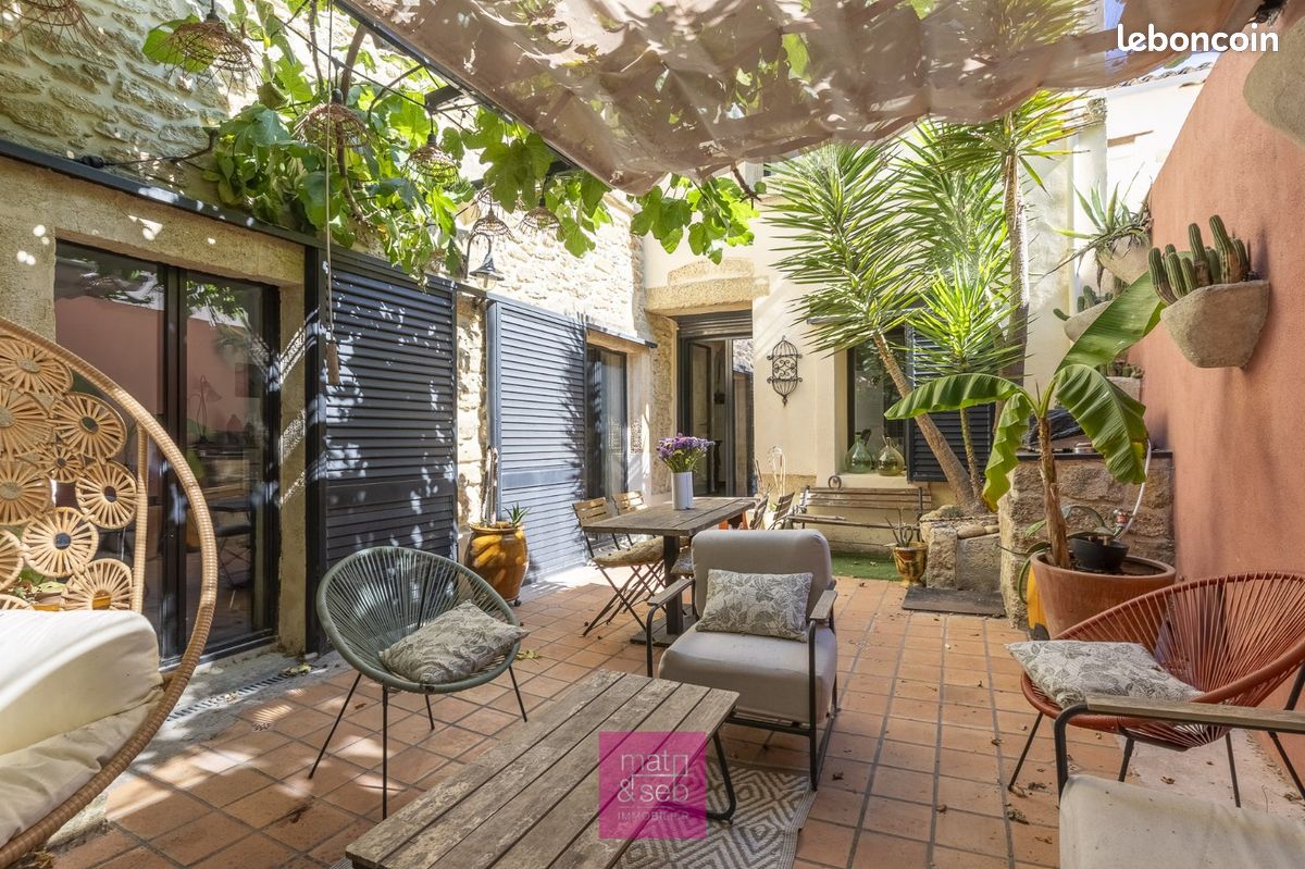 Maison 5 pièces 216 m² · à Saint-Jean-de-Védas · 216 m² · 560 000 €