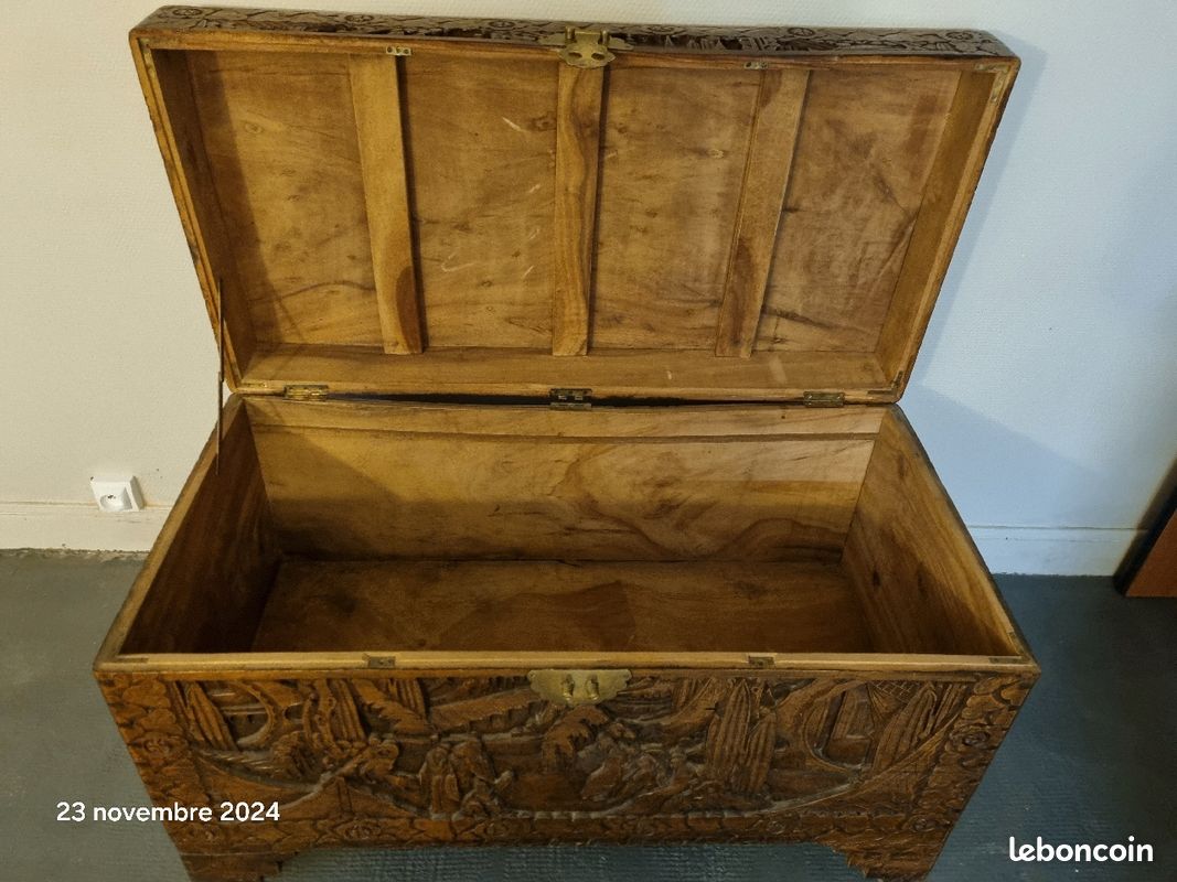 Coffre ancien (image 2)