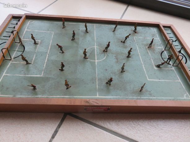 Jeu D'adresse Ancien TECHNI-FOOT FUTOBOL DE SOBREMESA METALIQUE PUNCH - 1955 (état Moyen)