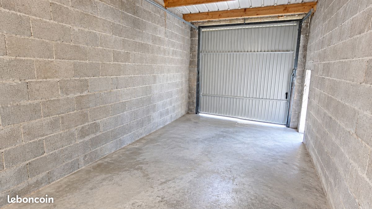 Local Commercial (image 6)