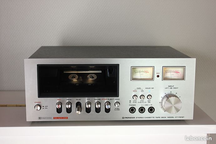 Magnetophone a bandes 4 piste d'occasion - Photo, audio