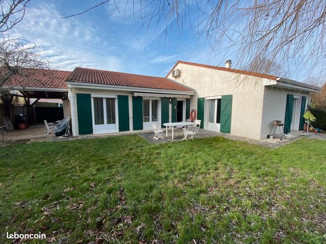 Maison a louer montigny-le-bretonneux - 5 pièce(s) - 121 m2 - Surfyn