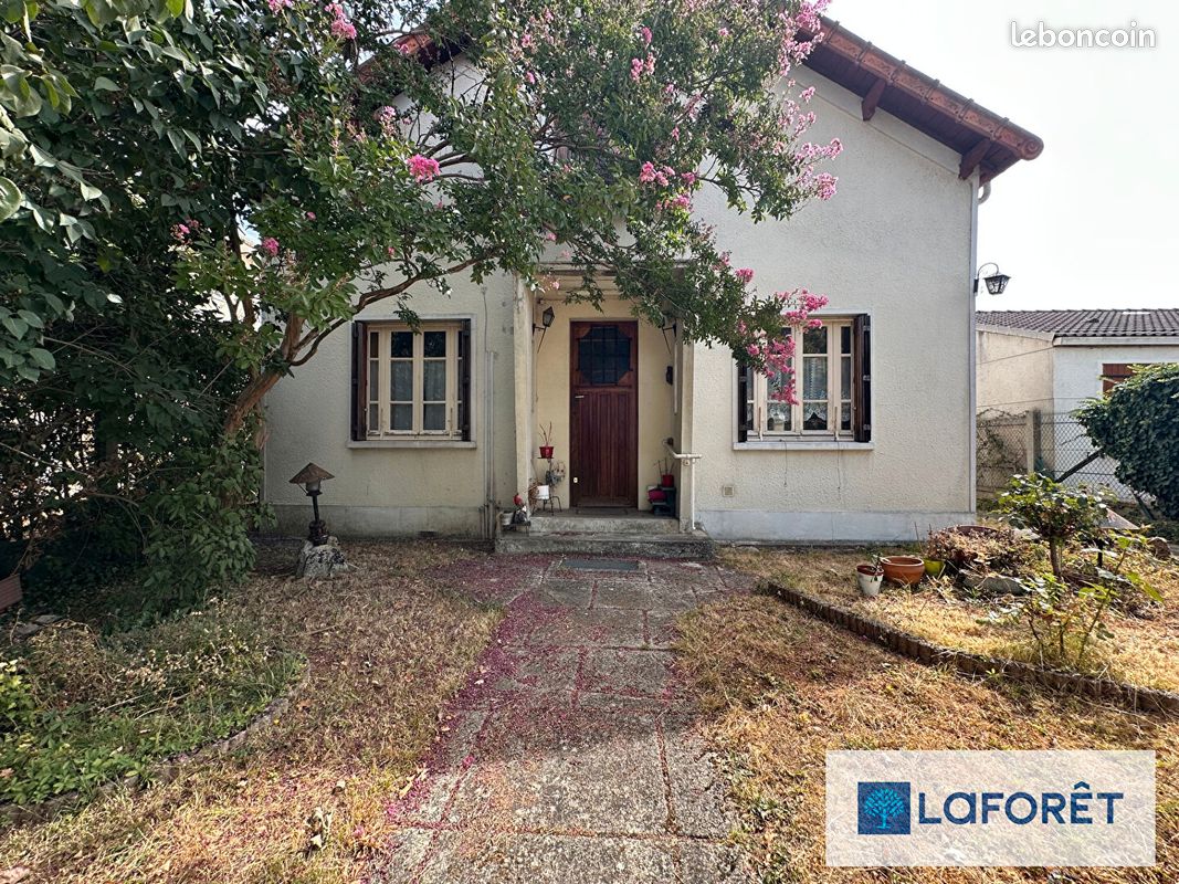 Maison 5 pièces 122 m² · à Le Plessis-Trévise · 122 m² · 349 000 €