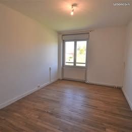 Appartement 2 pièces 49 m² · à Lubersac · 49 m² · 21 900 €