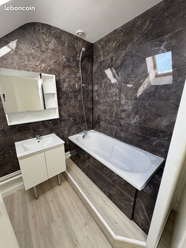 Appartement 3 pièces 50 m² · à Poitiers · 50 m² · 700 €