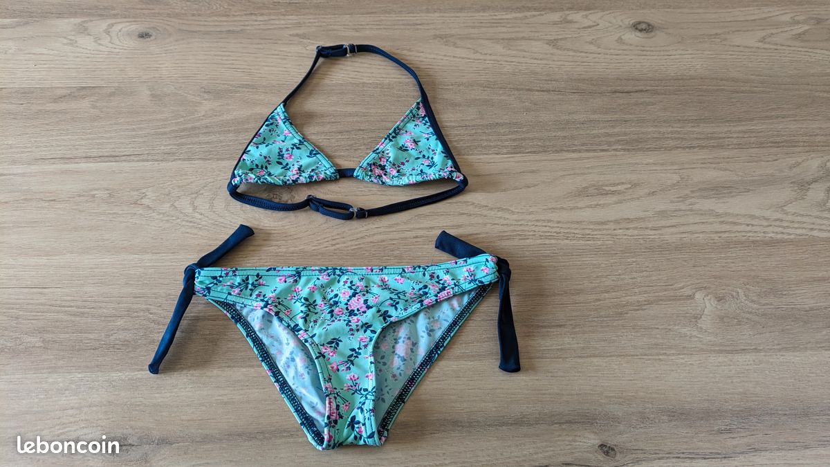 Maillot de bain fille - 2 pièces - Triangle - 8 ans - Vêtements