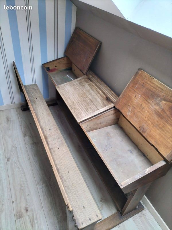 Ancien bureau d'écoliers (image 2)