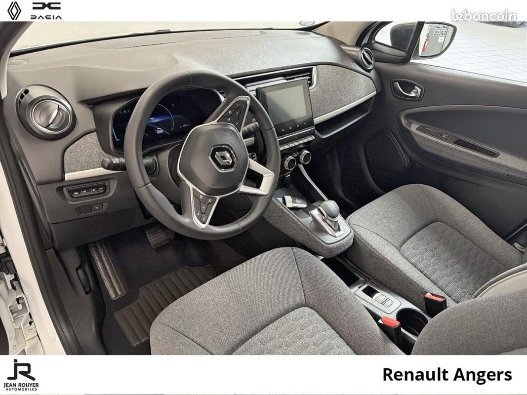 Renault Zoe E-Tech Evolution charge normale R110 Achat Intégral - MY22 (image 15)