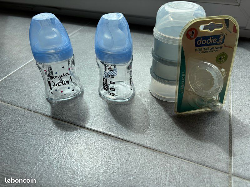 Lot Biberons en verre bébé (image 1)