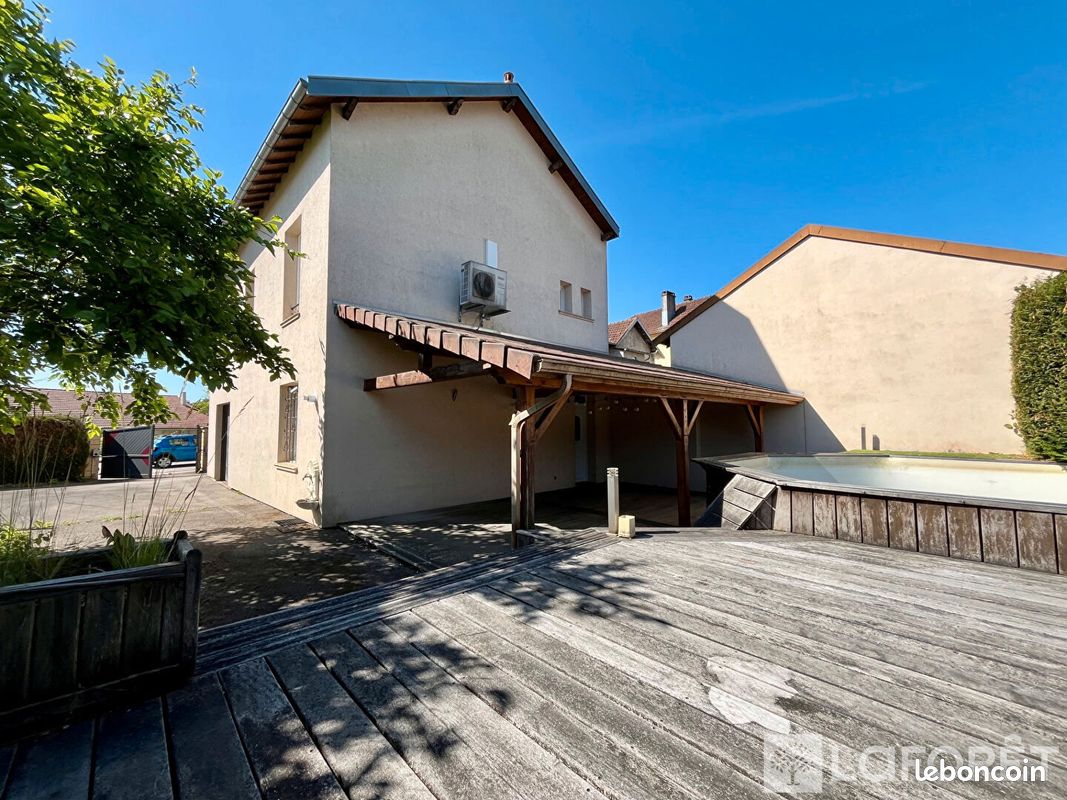 Maison 6 pièces 124 m² · à Golbey · 124 m² · 262 500 €