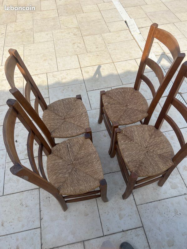 Chaises en paille (image 1)