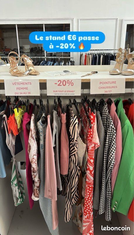 Vide dressing femme Vêtements