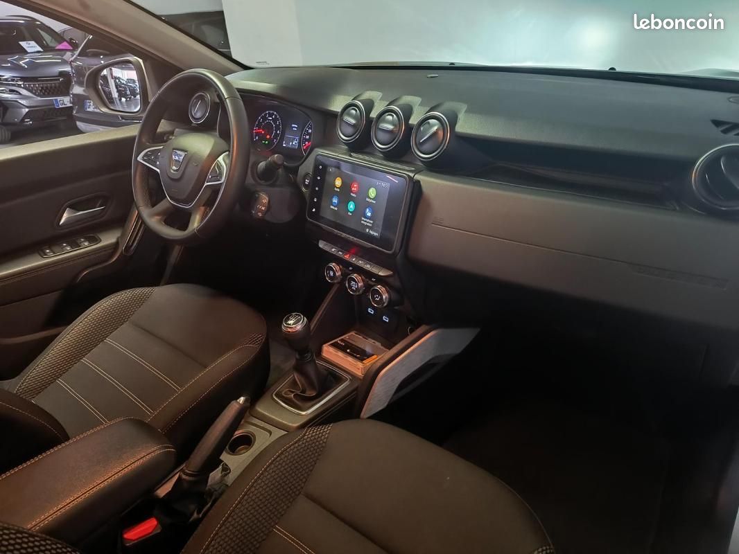 Dacia Duster TCe 130 FAP 4x2 Prestige (image 11)