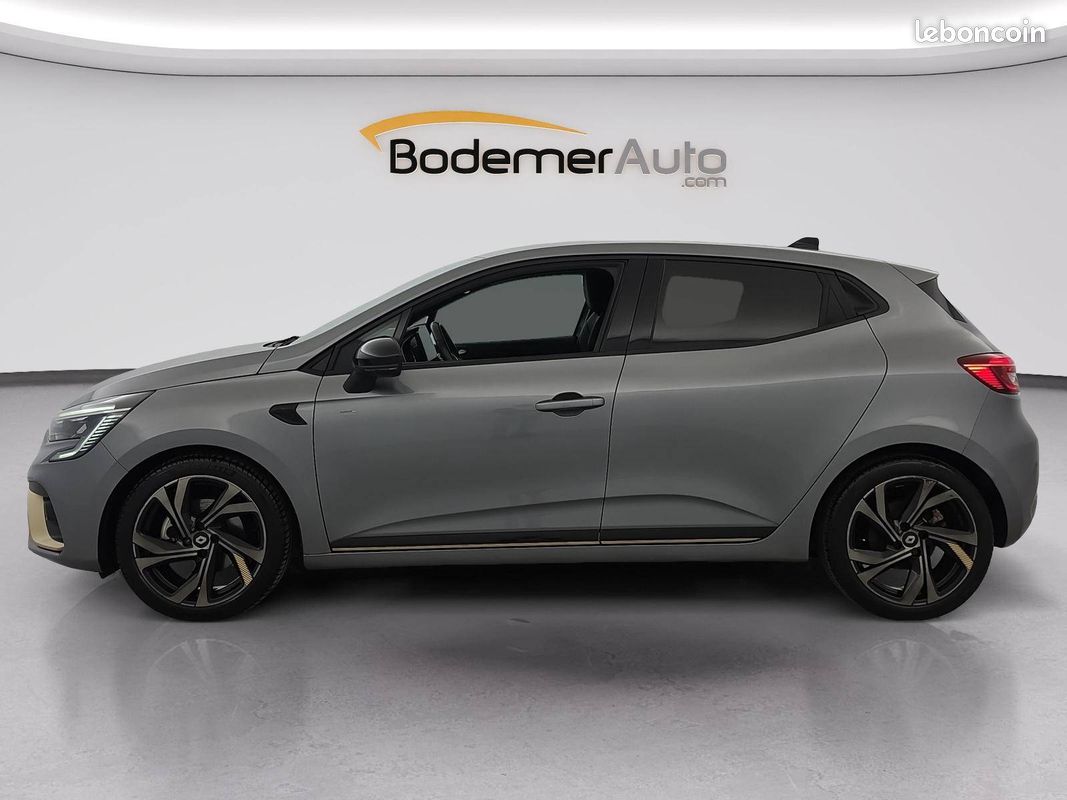 RENAULT Clio E-Tech full hybrid 145 Engineered (image 2)