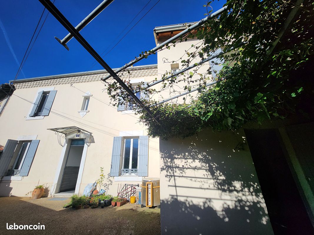 Maison 11 pièces 164 m² · à Avignon · 164 m² · 684 000 €