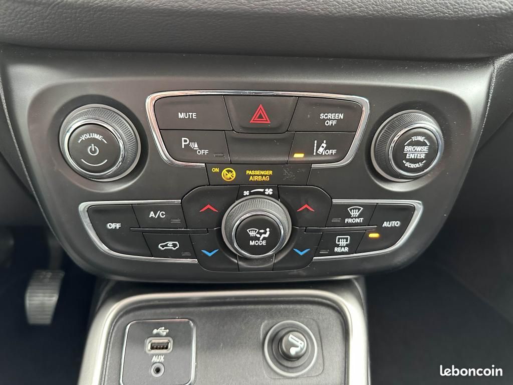 JEEP COMPASS 1.4 MultiAir II 140 4x2 Longitude (image 17)