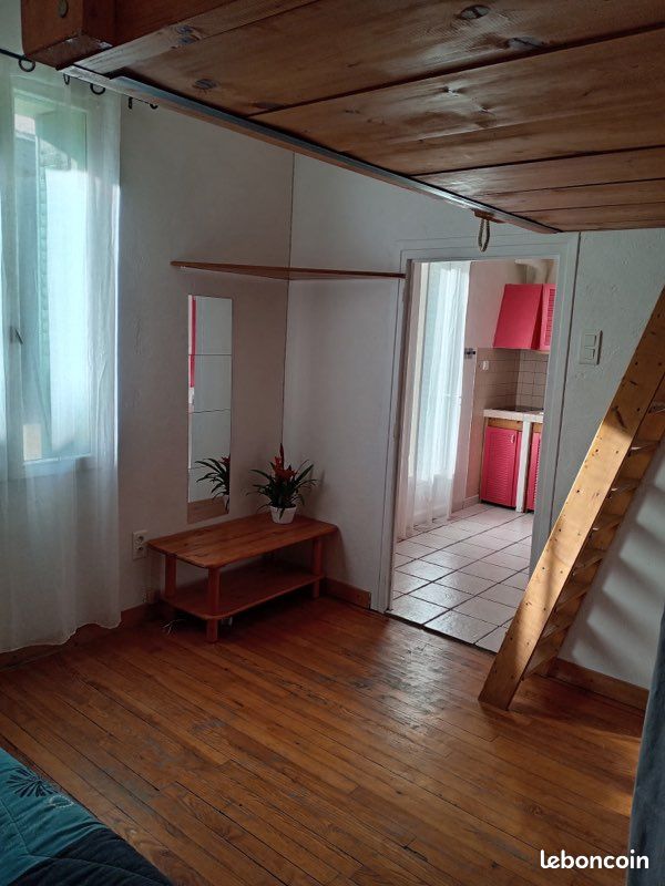 Appartement 2 pièces 22 m² · à Montélimar · 22 m² · 430 €/mois