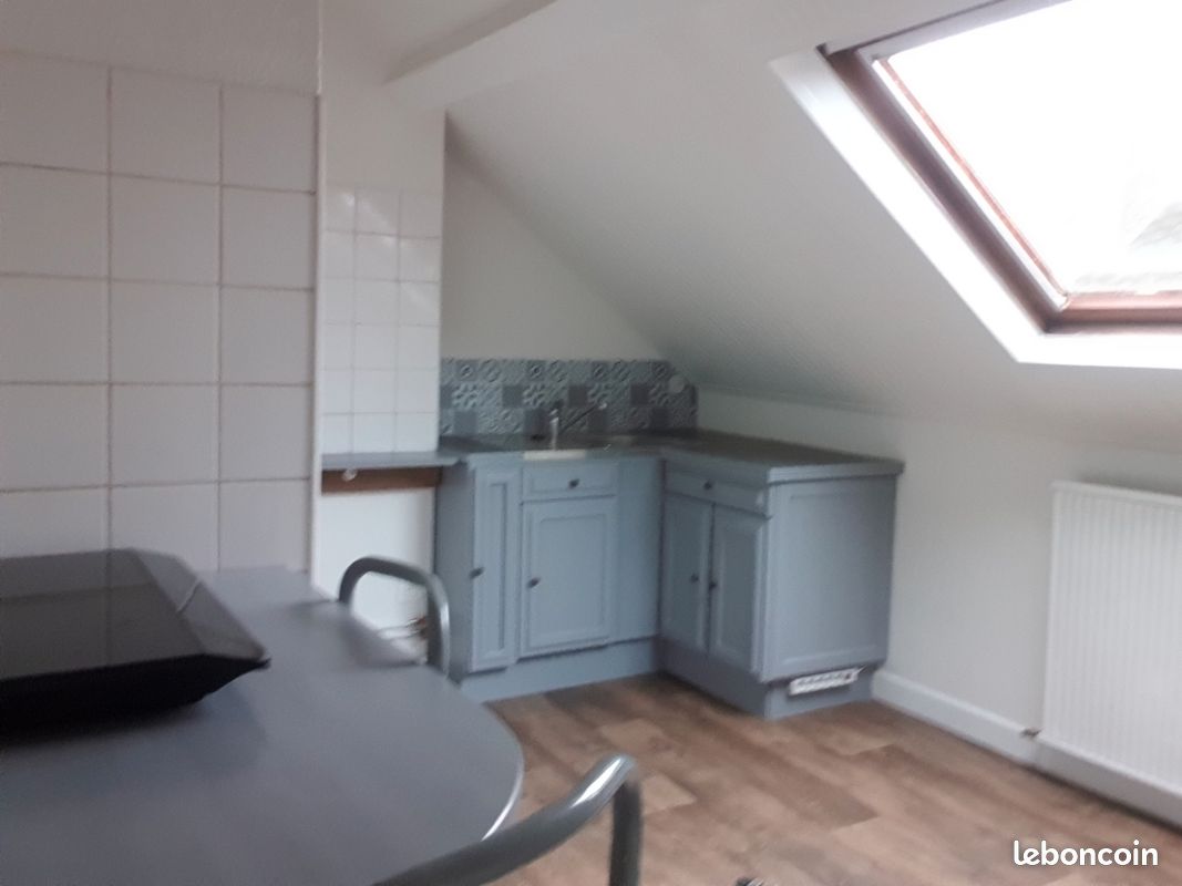 Appartement 1 pièce 13 m² · à Amiens · 13 m² · 370 €