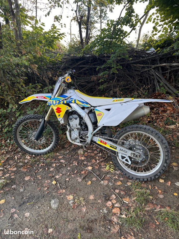 250rmz 2016 vendre ou échange (image 1)