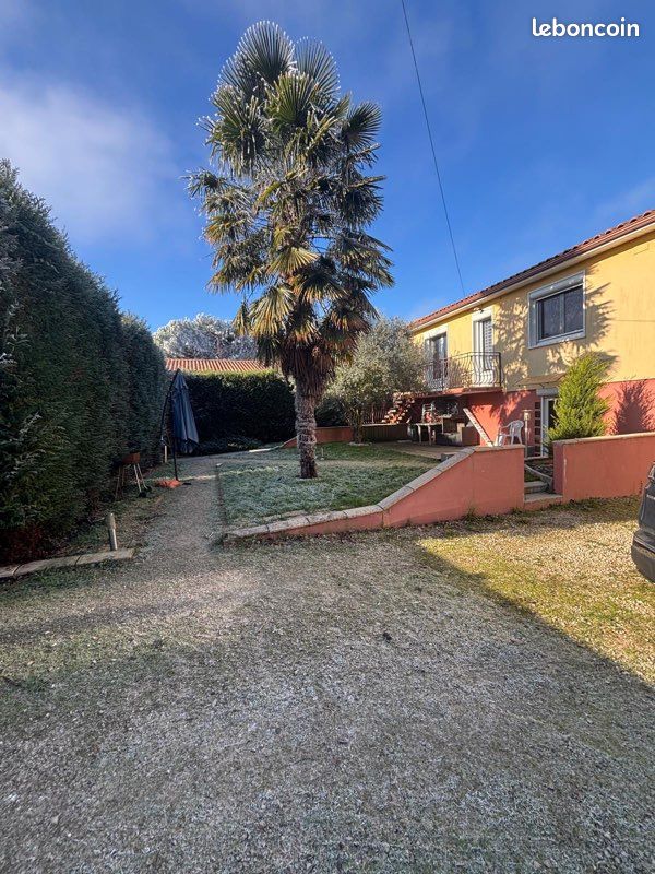 Maison 6 pièces 137 m² · à Azay-le-Brûlé · 137 m² · 175 000 €