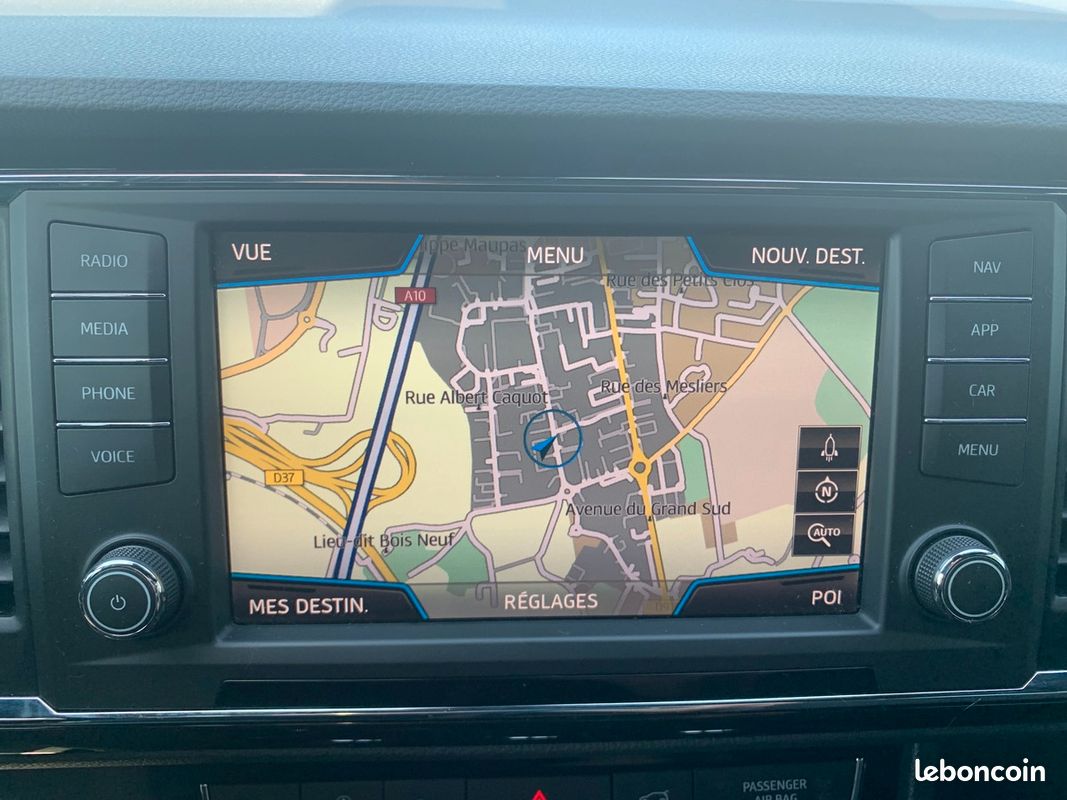 Seat Ateca 150 ch | Xcellence | Apple car Play Android Auto | Caméra de recul | Coffre électrique (image 40)