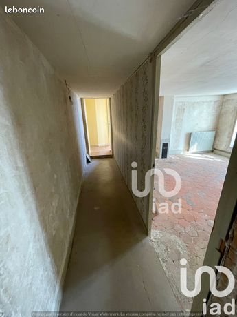 https://img.leboncoin.fr/api/v1/lbcpb1/images/30/31/b5/3031b562e4fcd15ed545d9b62fa590e2371a58aa.jpg?rule=ad-image