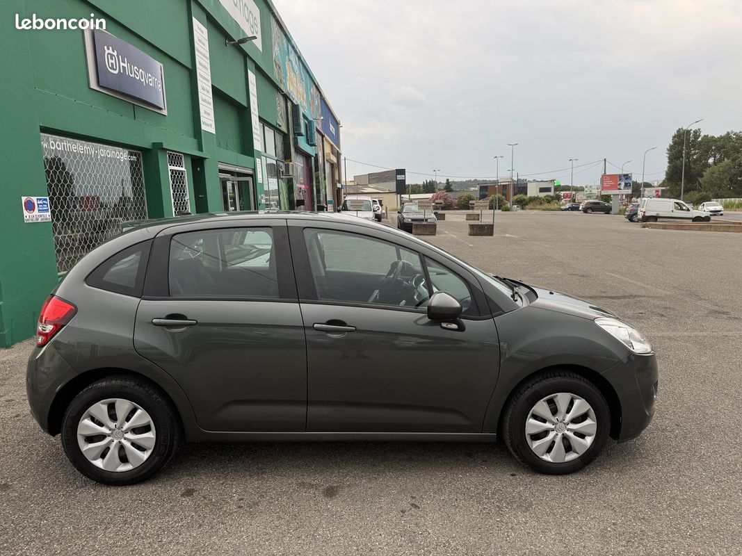 Citroen C3 1.4 HDI 70CV CONFORT (image 8)