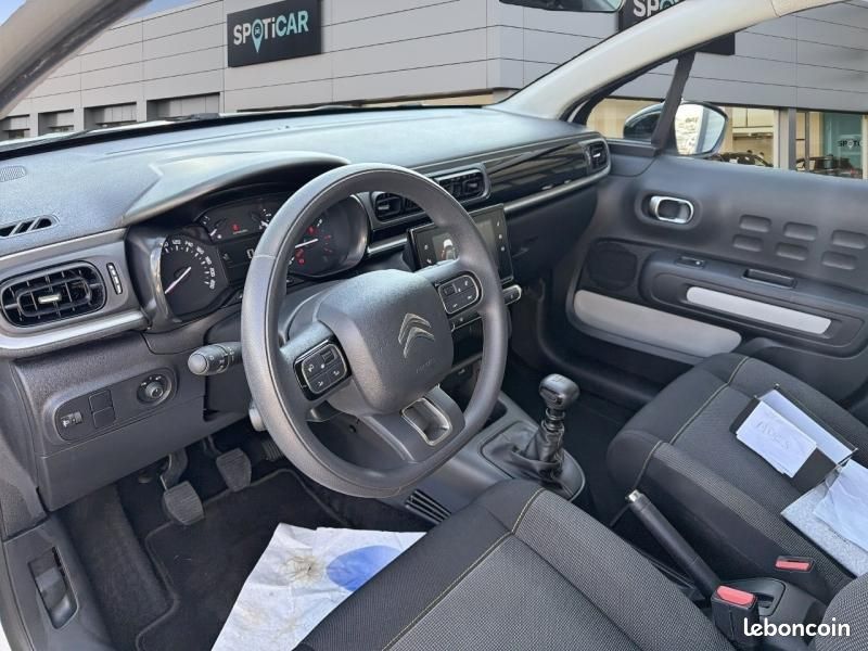 Citroen C3 1.5 BlueHDi 100ch S&S FEEL (image 8)