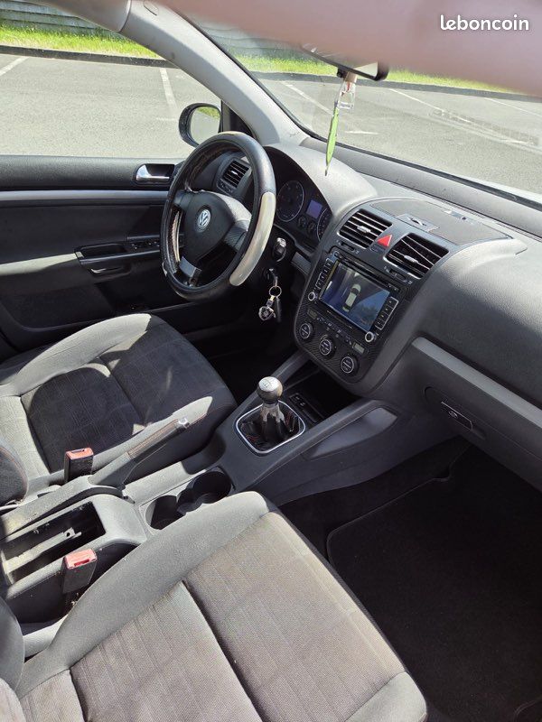 Golf 5 1.9 tdi édition GOAL 105 cv moteur BLS (image 3)
