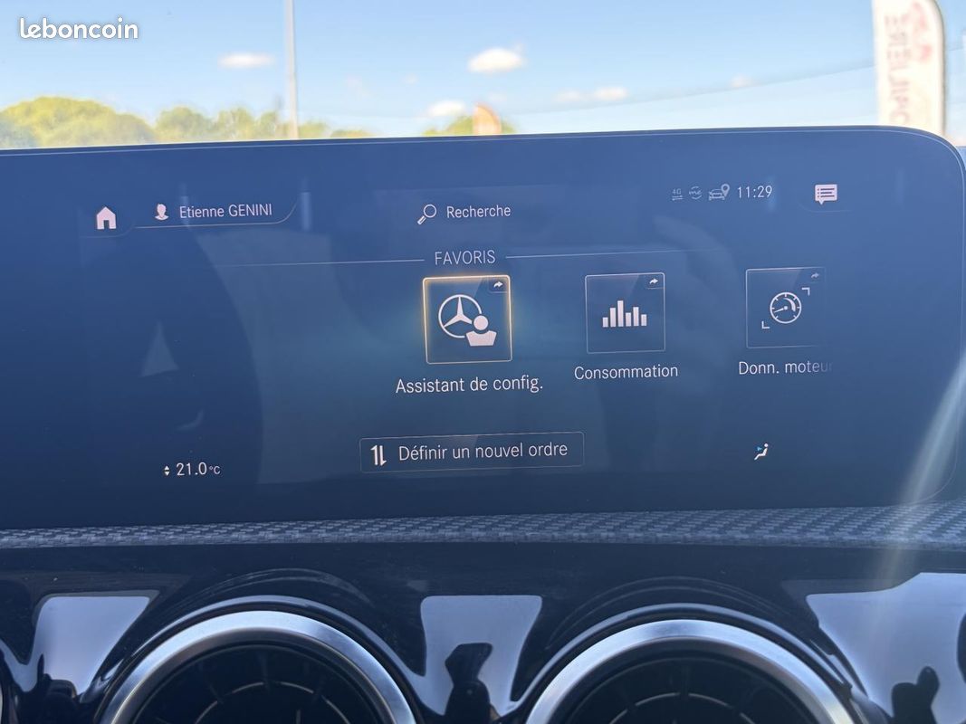 MERCEDES CLASSE A A180 - 136CH BV 7G-DCT Finition Business Line (image 31)