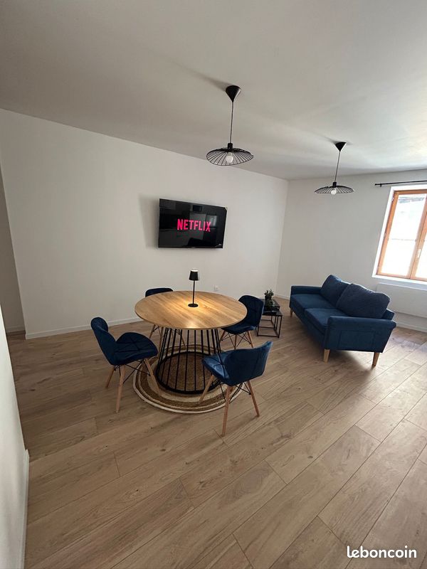 Appartement 2 pièces 49 m² · à Thiers · 49 m² · 560 €