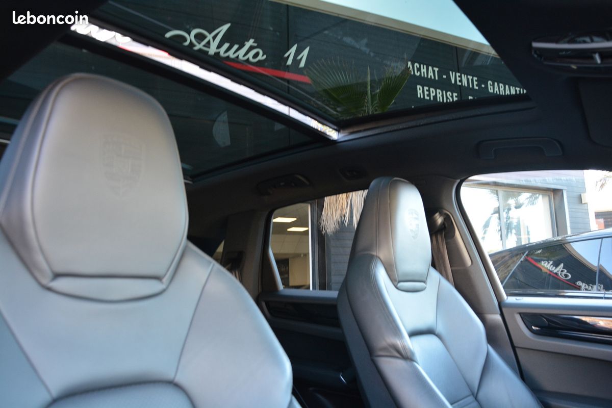 Porsche CAYENNE E-hybrid 462 CV Toit ouvrant BOSE Soft Close Attelage (image 5)