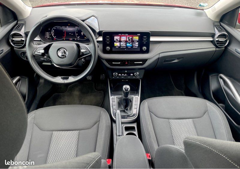 SKODA FABIA IV 1.0 TSI 95 cv ÉDITION Style BVM-5 TBE (image 5)