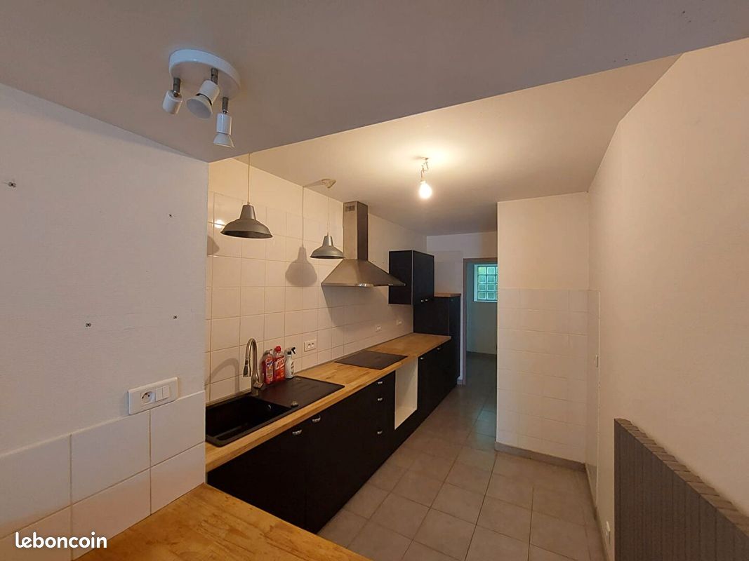 Maison 4 pièces 99 m² - La Rochénard 79270 (image principale 2)