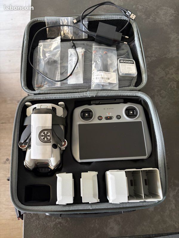 Drone DJI Mini 4 Pro Fly More Combo DJI RC 2 (image 1)