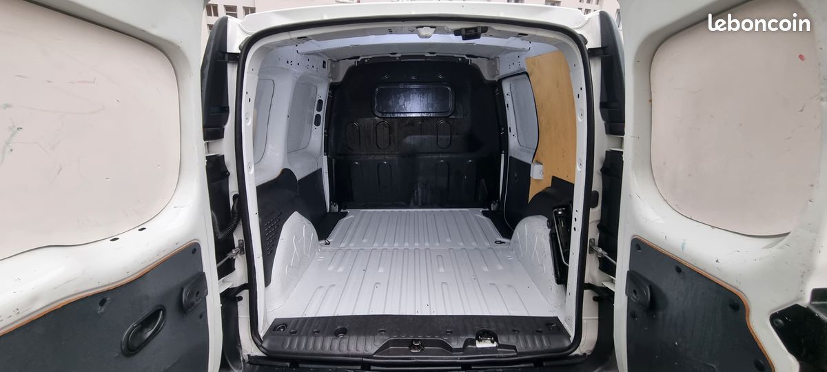 RENAULT KANGOO III 1.5 DCI 75cv GPS (image 2)