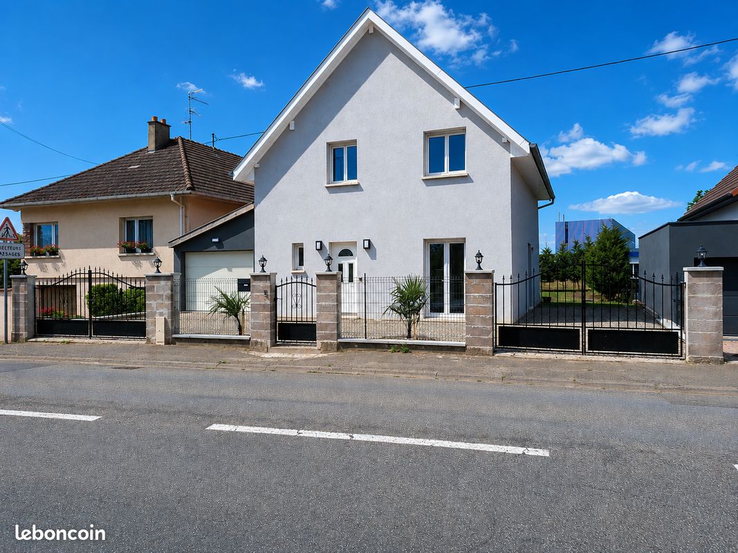 Maison 5 pièces 127 m² · à Issenheim · 127 m² · 315 000 €