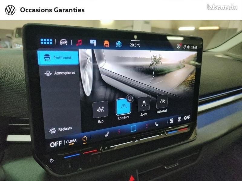 Volkswagen T-Roc 1.5 eTSI 150ch Style DSG7 (image 29)