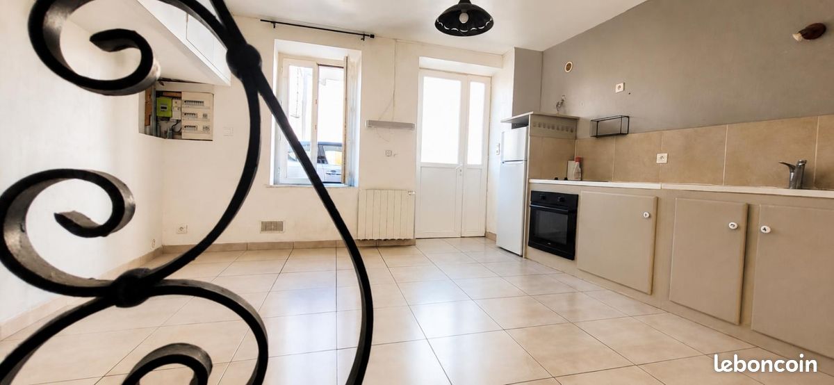 Maison 3 pièces 75 m² · à Montady · 75 m² · 79 000 €