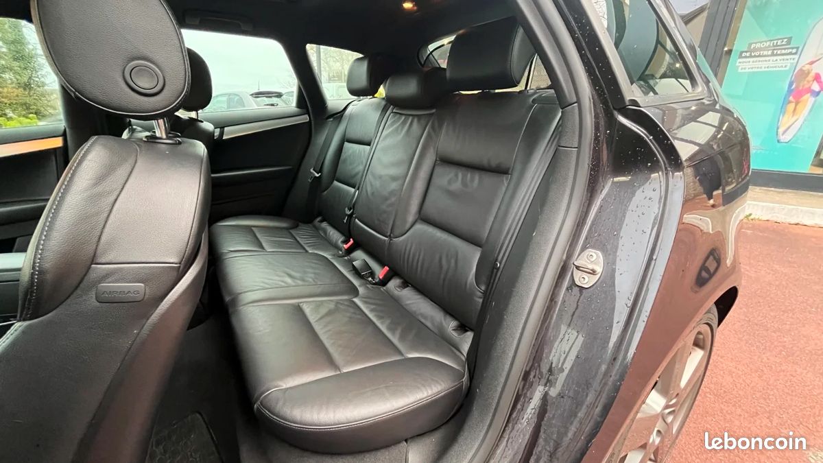 AUDI A3 SPORTBACK 3.2 V6 250 Quattro Ambition Luxe S tronic / TOIT OUVRANT / BOSE (image 20)