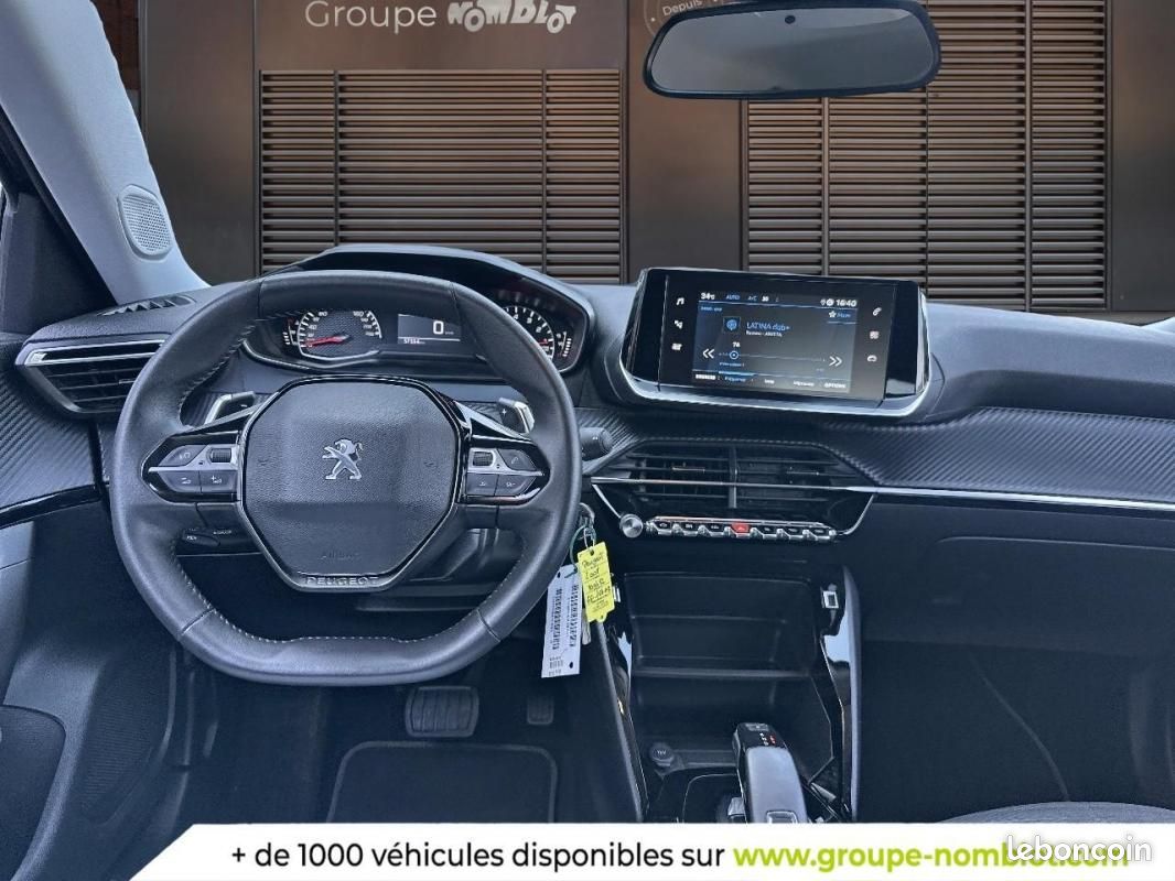 Peugeot 2008 PureTech 130 S&S EAT8 Style (image 8)