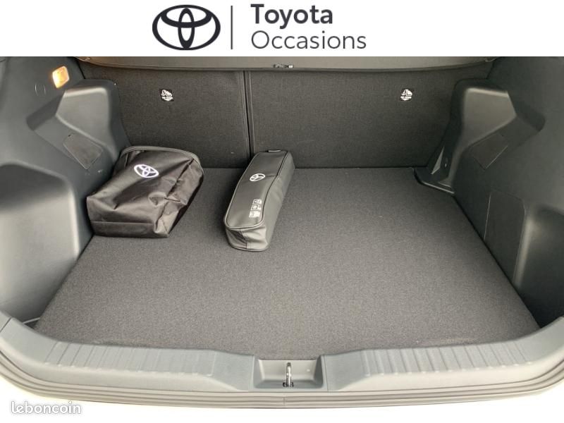 Toyota Yaris Cross 116h Design MY26 (image 16)