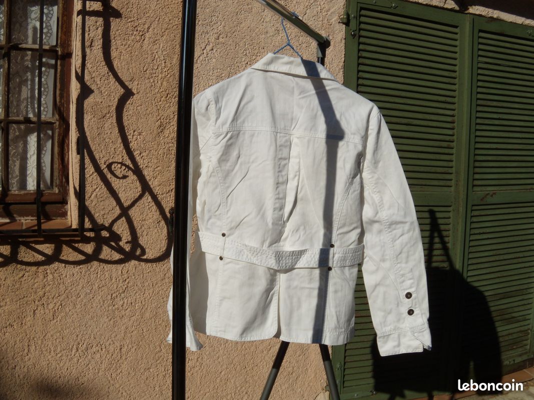Vêtements femme taille de 46 à 48 (image 8)