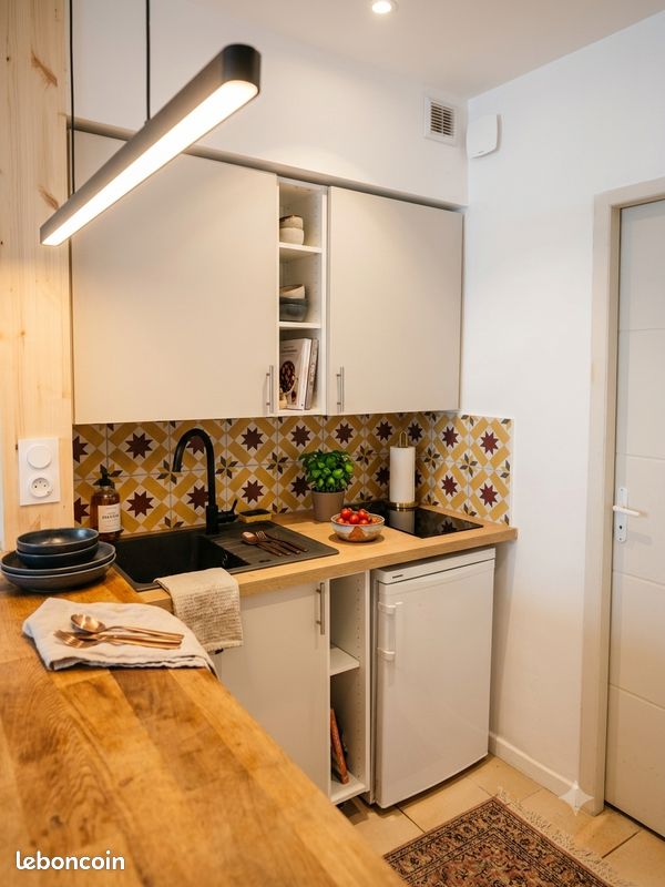 Appartement 1 pièce 25 m² · à Avignon · 25 m² · 400 €