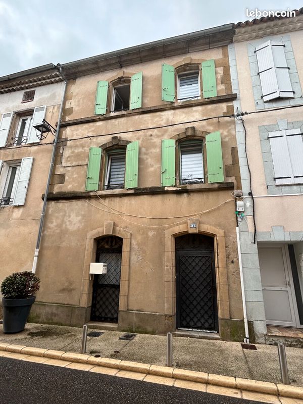 Maison 3 pièces 82 m² · à Eyguières · 82 m² · 820 €/mois