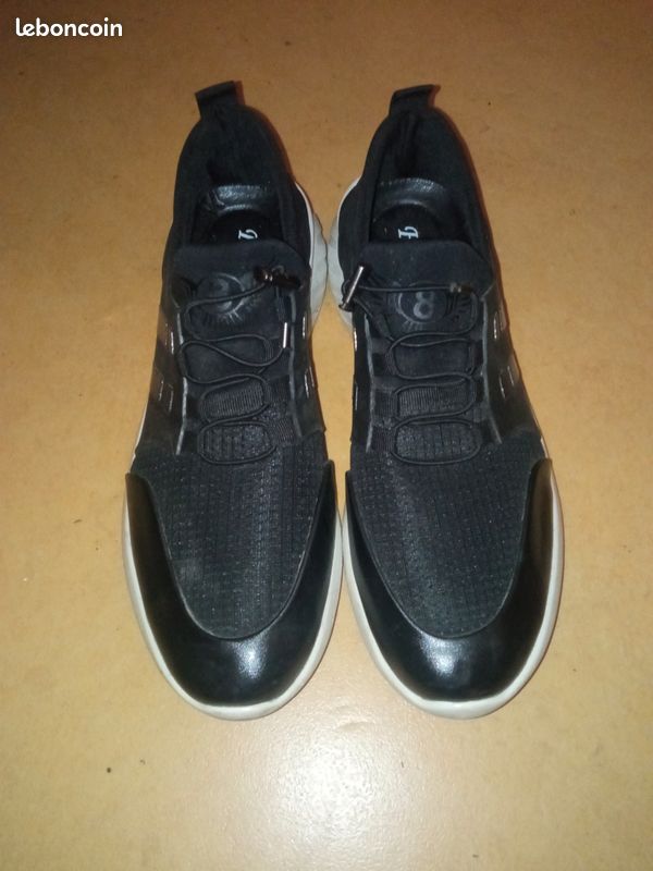 Baskets homme taille 44 (image 2)